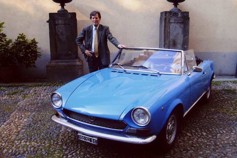 Illustration for article titled Take A Moment To Thank Tom Tjaarda For Designing So Many Beautiful Cars